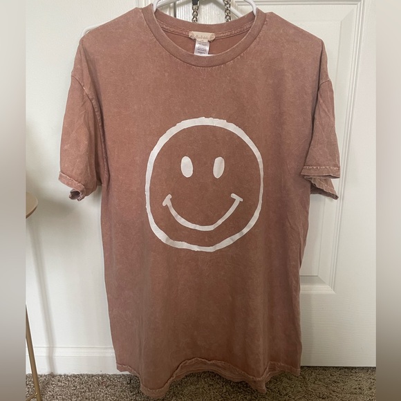Alter d state smiley T - Picture 2 of 5